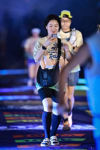 BIB: 
                            <button type="button" onclick="openModal(25218593)" class="btn btn-primary btn-sm float-right btn-popup" data-toggle="modal" data-target=".modal-high-quality">
                        <i class="fas fa-shopping-cart"></i> Add to Cart
                    </button>
                                            <button type="button" onclick="isThisMe(25218593, true)" class="btn btn-success btn-sm float-right btn-popup btn-isme hidden" data-toggle="tooltip" data-placement="bottom" title="นี่คือรูปของคุณใช่ไหม คลิกที่นี่เพื่อเอาเข้าอัลบั้ม">
                        <i class="fas fa-plus"></i> Add to album
                    </button>
                    <button type="button" onclick="isThisMe(25218593, false)" class="btn btn-warning btn-sm float-right btn-popup btn-isnotme hidden">
                        <i class="fas fa-ban"></i> Remove from album
                    </button>